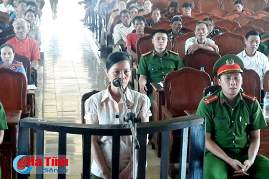 tu ba dong voi nhan an tu ve toi chua gai mai dam