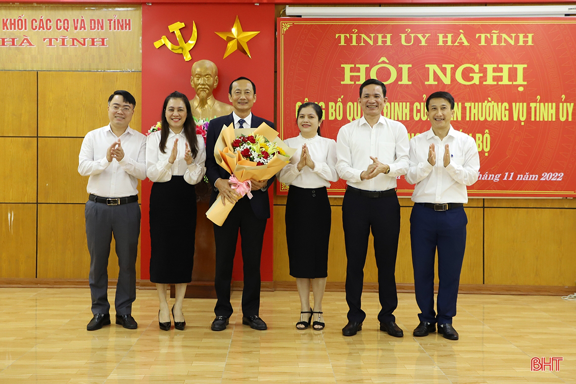 Ban Thường vụ Tỉnh ủy Hà Tĩnh công bố các quyết định về công tác cán bộ