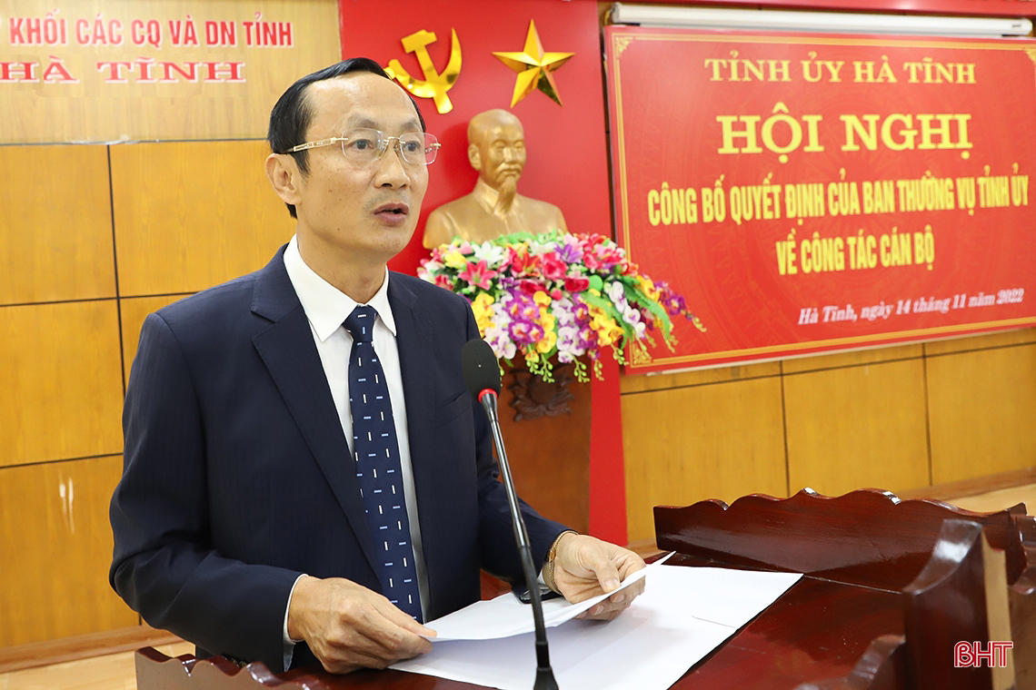 Ban Thường vụ Tỉnh ủy Hà Tĩnh công bố các quyết định về công tác cán bộ