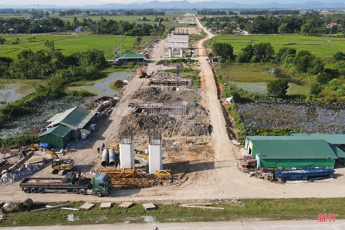 Đẩy nhanh tiến độ, đảm bảo chất lượng các dự án trọng điểm quốc gia