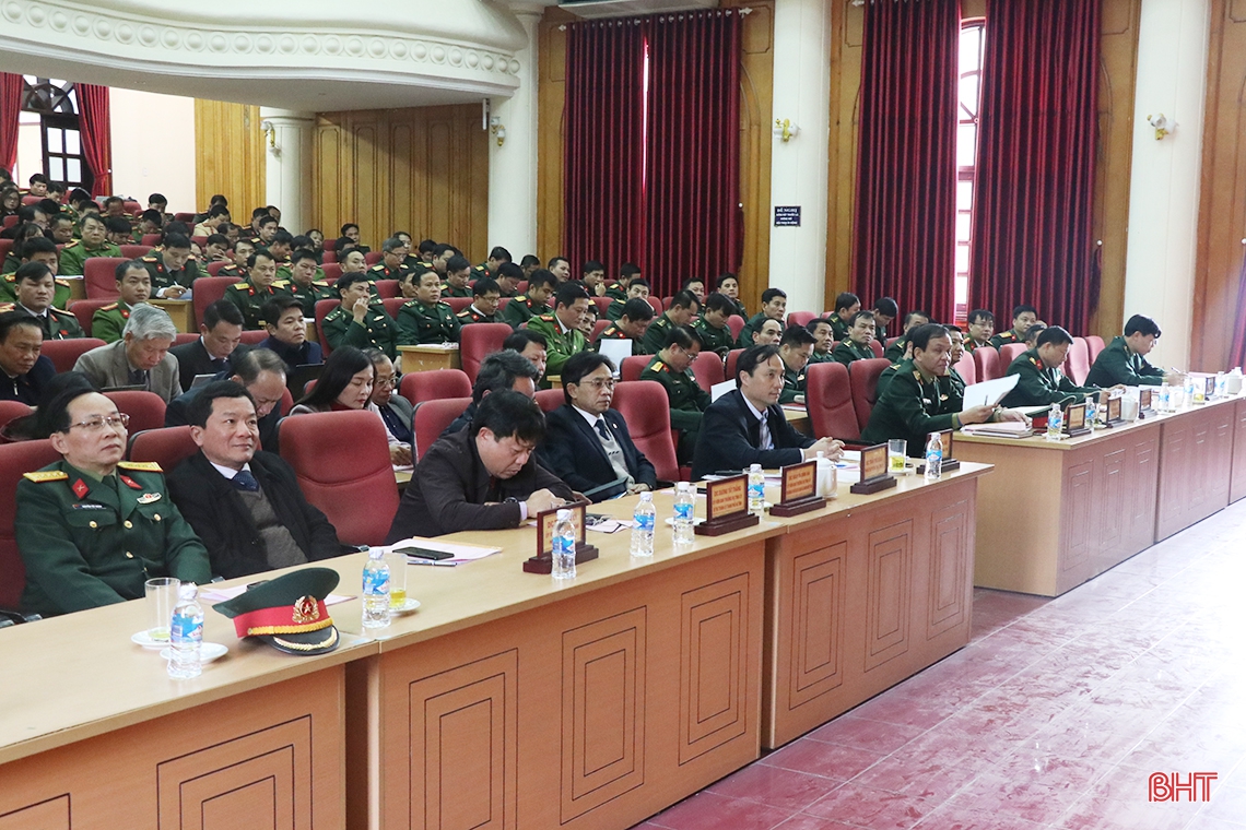 Giữ vững quốc phòng, an ninh là nhiệm vụ trọng yếu, thường xuyên