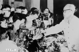 Chủ tịch Hồ Chí Minh - Người sáng lập và định hướng, định hình báo chí cách mạng