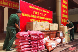 LLVT Hà Tĩnh huy động vật chất, nhu yếu phẩm hơn 100 triệu đồng ủng hộ đồng bào Nghệ An
