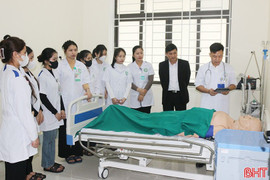 Học ngành y tại Hà Tĩnh được hỗ trợ học phí, đảm bảo việc làm