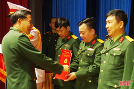 Bổ nhiệm 137 phó chỉ huy trưởng, chính trị viên phó Ban CHQS cấp xã