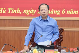 Giao nhiệm vụ diễn tập khu vực phòng thủ tỉnh Hà Tĩnh năm 2026 