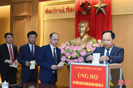 Các đơn vị, địa phương Hà Tĩnh quyên góp ủng hộ đồng bào bị thiệt hại do thiên tai 