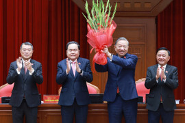 Tiến lên! Toàn thắng ắt về ta!