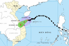 Bão số 12 giảm cấp, vùng biển Hà Tĩnh gió giật mạnh