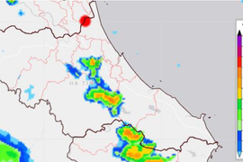 Tin mới nhất về bão số 5 và cảnh báo lốc, sét khu vực Hà Tĩnh