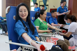 Ngày hội hiến máu của Đoàn Thanh niên UBND tỉnh thu về hơn 200 đơn vị máu