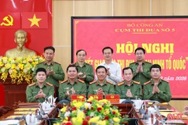 Công an các tỉnh Cụm thi đua số 5 lấy người dân làm trung tâm phục vụ