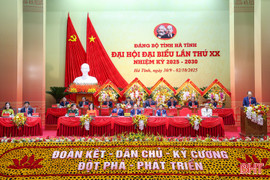 Trực tiếp: Khai mạc trọng thể Đại hội đại biểu Đảng bộ tỉnh Hà Tĩnh lần thứ XX