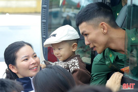 Những khoảnh khắc ấn tượng trong ngày hội tòng quân ở Hà Tĩnh