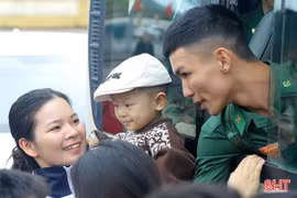 Những khoảnh khắc ấn tượng trong ngày hội tòng quân ở Hà Tĩnh