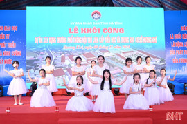 Hà Tĩnh cùng cả nước đồng loạt làm lễ khởi công 100 trường học vùng biên 