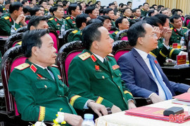 Bí thư Tỉnh ủy Nguyễn Duy Lâm dự Đại hội đại biểu Đảng bộ Quân khu 4