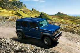 Suzuki Jimny bản Nomade 5 cửa vừa ra mắt vài ngày đã dừng nhận đơn