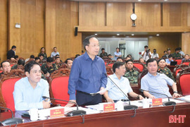 Thủ tướng họp với lãnh đạo Hà Tĩnh và 3 tỉnh Bắc Trung bộ về khẩn cấp ứng phó bão số 5
