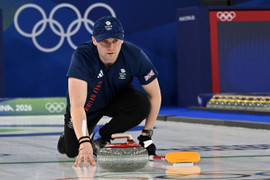 Hành trình 60 triệu năm của những khối đá curling tại Olympic mùa Đông 2026
