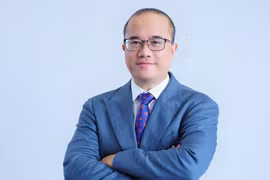 PGS.TS quê Hà Tĩnh giữ chức Hiệu trưởng Trường Đại học Kinh tế 