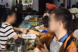 Chuyên gia, nhà quản lý nói gì về việc tiệm vàng ở Hà Tĩnh “né” chuyển khoản?