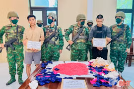 Phá vụ vận chuyển 24.000 viên hồng phiến tại khu vực biên giới Hà Tĩnh