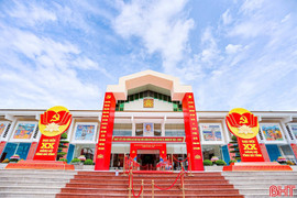 Sáng nay, khai mạc phiên chính thức Đại hội đại biểu Đảng bộ Hà Tĩnh lần thứ XX