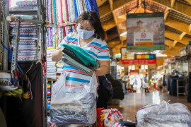 Đề xuất nâng ngưỡng doanh thu tính thuế hộ kinh doanh lên 500 triệu đồng