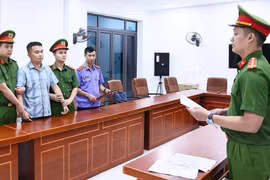 Khởi tố thầy giáo trong vụ điểm Toán trường chuyên cao bất thường