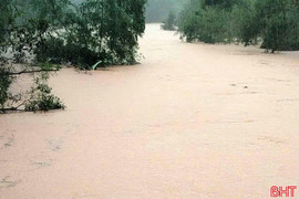 Cảnh báo mưa lớn, lũ dâng trên các sông ở Hà Tĩnh