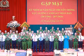Xây dựng lực lượng Cảnh sát nhân dân cách mạng, chính quy, tinh nhuệ, hiện đại