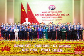 Trực tiếp: Ban Chấp hành Đảng bộ Hà Tĩnh khóa XX ra mắt, nhận nhiệm vụ