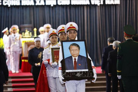 Hình ảnh Lễ đưa tang nguyên Chủ tịch nước Trần Đức Lương
