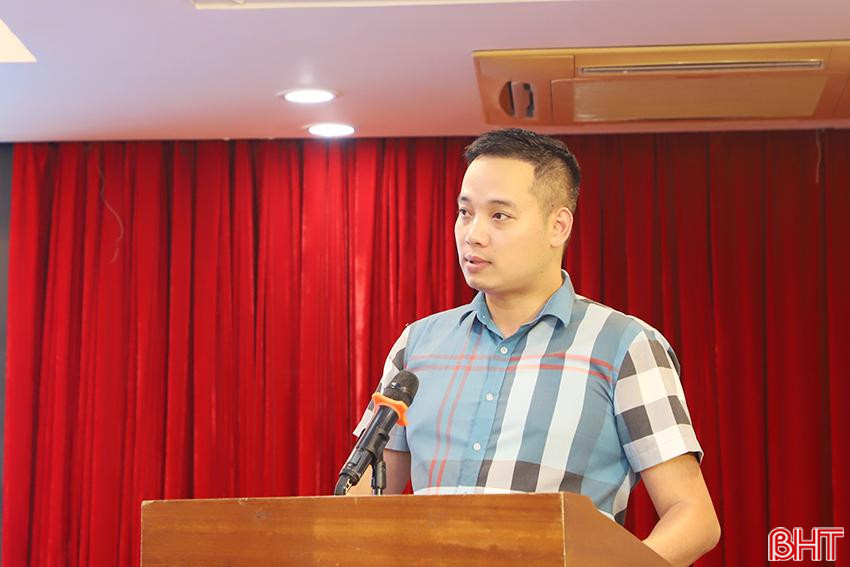 Ông Nguyễn Bá Hoàng Anh - đại diện Trung tâm Xúc tiến đầu tư phát triển Công thương, Cục Xúc tiến thương mại (Bộ Công thương) giới thiệu về các hoạt động xúc tiến đầu tư với Hàn Quốc. 22.jpg