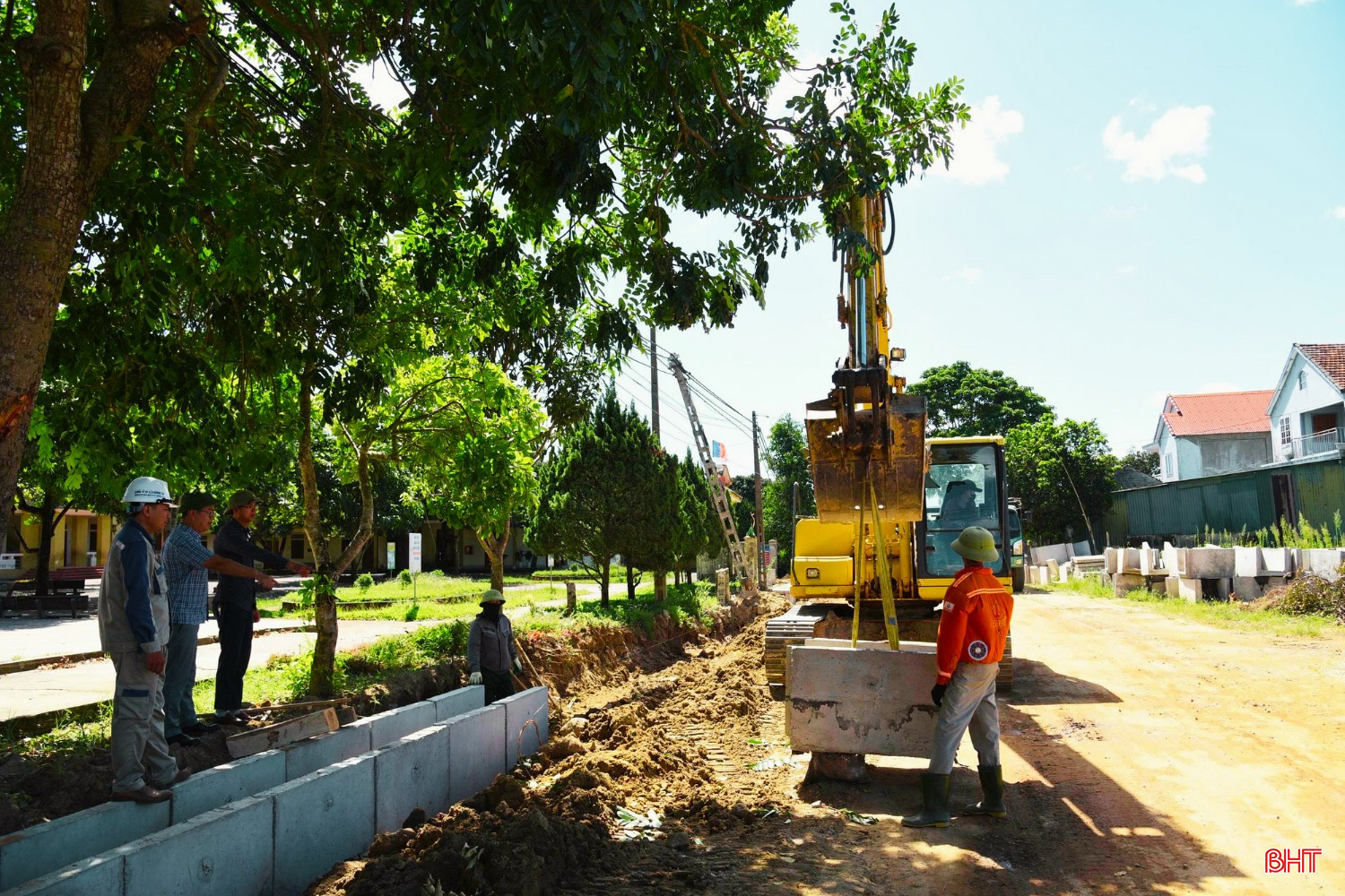  bqbht_br_emag-ntm-chinh-mau-anh-16.png