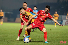 Hồng Lĩnh Hà Tĩnh đánh bại chủ nhà Đông Á Thanh Hóa