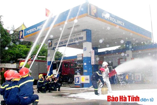 Hoạt động kinh doanh xăng dầu: Siết chặt quản lý, xử lý dứt điểm ảnh 2 Hoạt động kinh doanh xăng dầu: Siết chặt quản lý, xử lý dứt điểm ảnh 2