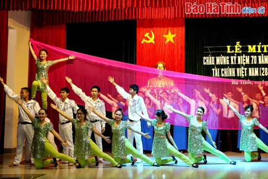 Mít tinh kỷ niệm 70 năm thành lập ngành Tài chính ảnh 1