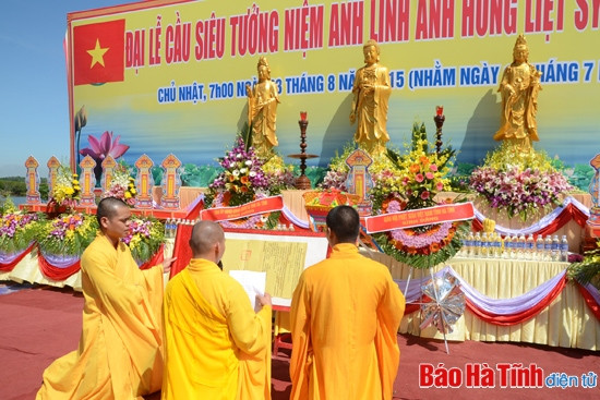 Cầu siêu, tưởng niệm các AHLS và rót đồng đúc tôn tượng Phật Tổ ảnh 4