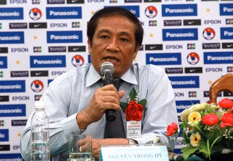 Ông Nguyễn Trọng Hỷ sắp kết thúc 2 nhiệm kỳ chủ tịch VFF (Ảnh: Quang Minh) Ông Nguyễn Trọng Hỷ sắp kết thúc 2 nhiệm kỳ chủ tịch VFF (Ảnh: Quang Minh)
