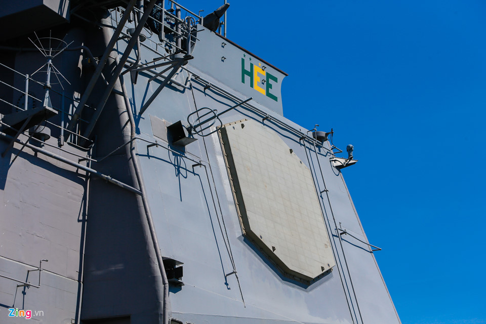 Dàn vũ khí "thổi bay" cả thành phố trên chiến hạm Mỹ tại Đà Nẵng ảnh 7 dan vu khi thoi bay ca thanh pho tren chien ham my tai da nang