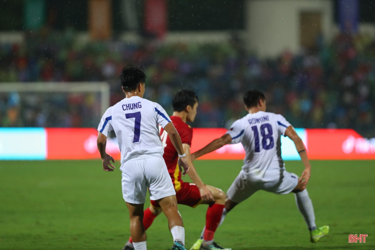 U23 Việt Nam hòa tiếc nuối trước Philippines