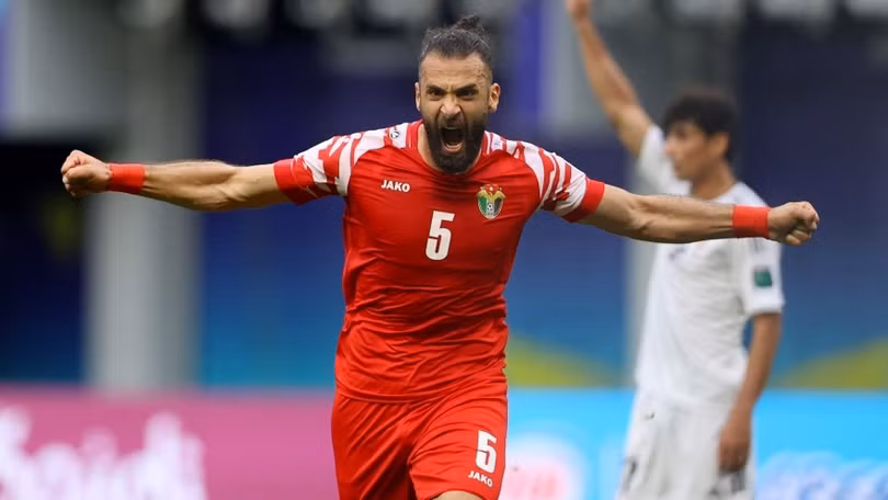 Ngược dòng không tưởng trước Iraq, Jordan vào tứ kết Asian Cup 2023