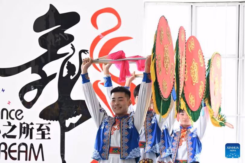 Không khí tết Nguyên đán rộn ràng ở Trung Quốc, Hong Kong