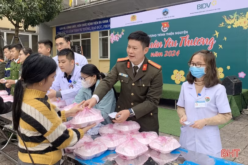 Ấm lòng bệnh nhân nghèo 