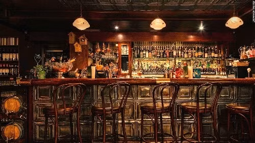 Nightjar là một quán bar khác cũng nằm ở London, Anh. Nơi này có thiết kế đậm tính nghệ thuật, trưng bày các loại đồ uống từ những năm 1920. Nightjar có tuổi đời 50 năm và được mô tả là "điểm đến của thực khách mọi thời đại".