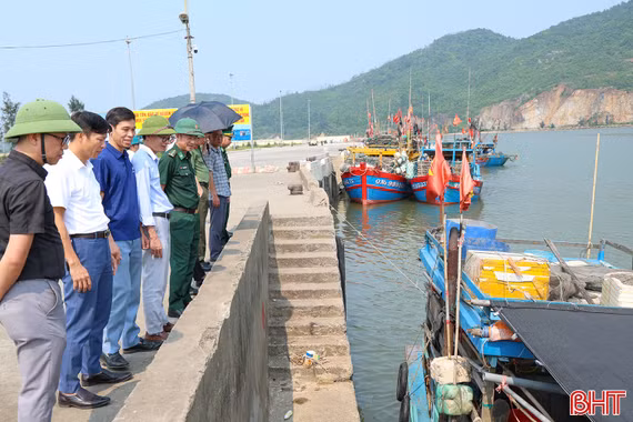 Thủ tướng Chính phủ yêu cầu khắc phục triệt để các tồn tại trong chống khai thác IUU