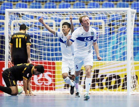 Nhìn lại bóng đá Việt Nam 2015 ảnh 4