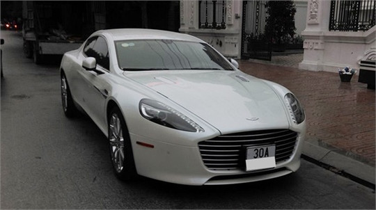 Aston Martin Rapide S đầu tiên tại Việt Nam ảnh 4